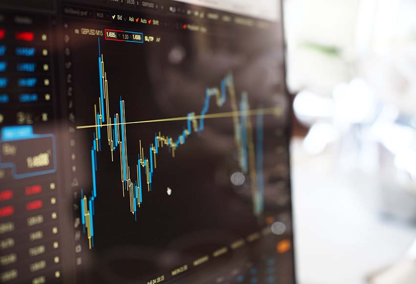 Τι είναι το trading; Οδηγός αρχαρίων για αποφυγή απάτης